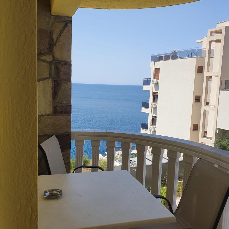 Villa Apartmani Anja Dobra Voda Exterior photo