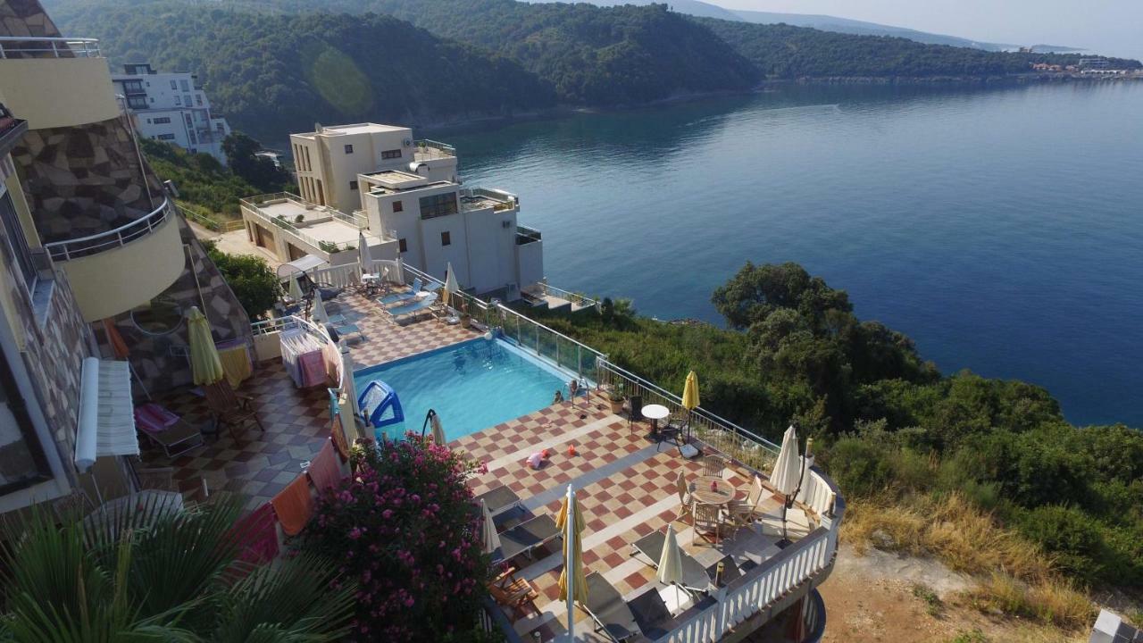 Villa Apartmani Anja Dobra Voda Exterior photo